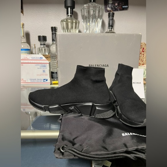 Balenciaga Speed With Red Lettering - Picture 5 of 7